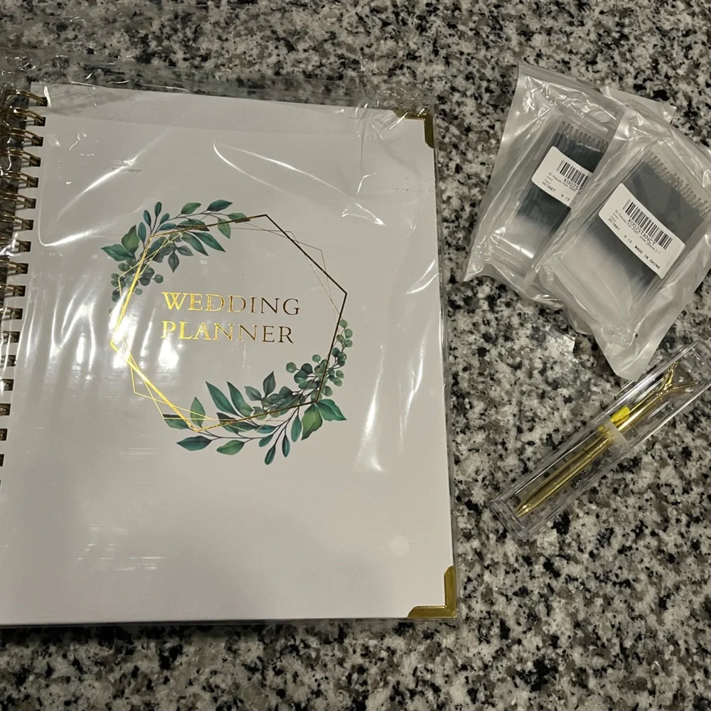 Wedding Planner and Pen Bundle - NWT